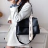 Textured stylish bag for women, new style, trendy, Korean style, simple underarm bag, niche handbag, shoulder bag