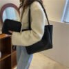 Korean version solid color mother-in-law bag 2025 new women's bag simple portable tote bag large capacity spring fashion shoulder bag